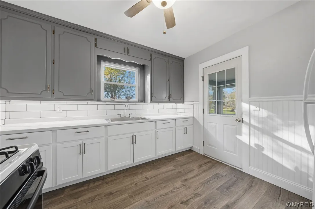 3600 Transit Road, Orchard Park, New York 14127, Orchard Park, New York 14127, 3 Bedroom Bedrooms, 8 Room Rooms,1 BathroomBathrooms,Residential Lease,For Rent,3600 Transit Road, Orchard Park, New York 14127,0,B1724606
