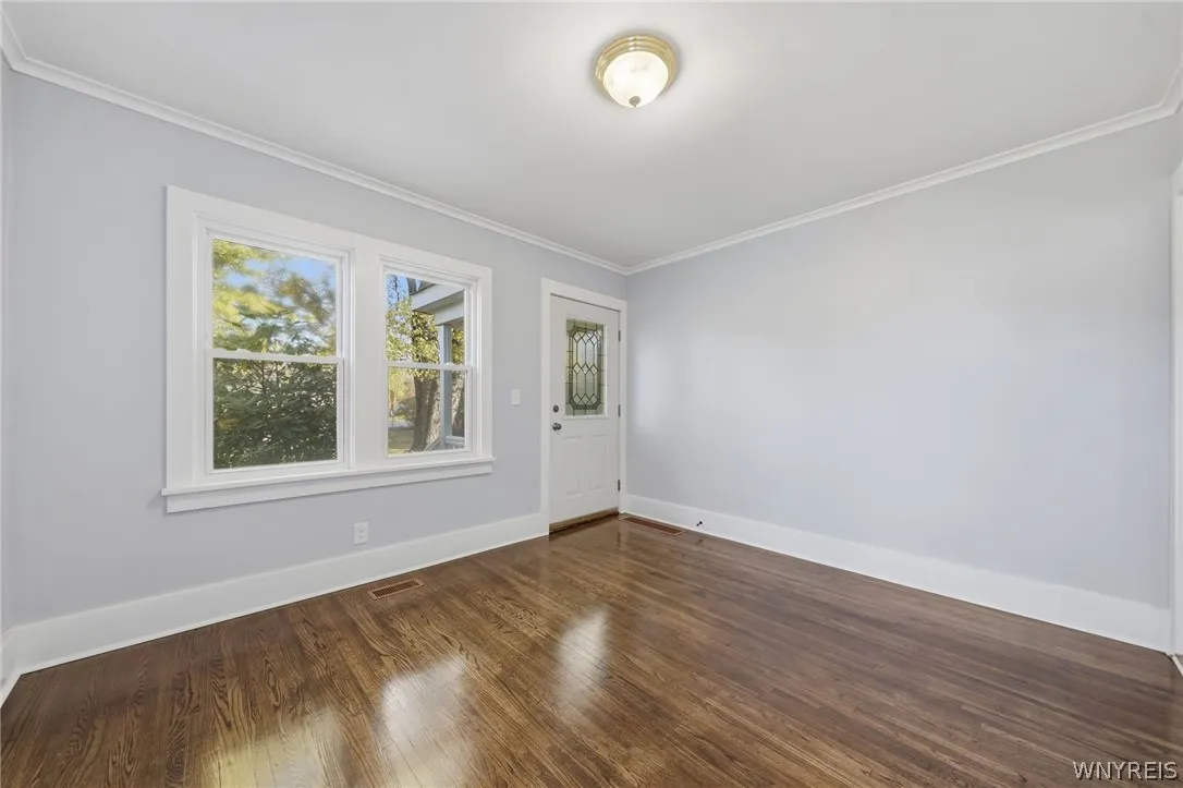 3600 Transit Road, Orchard Park, New York 14127, Orchard Park, New York 14127, 3 Bedroom Bedrooms, 8 Room Rooms,1 BathroomBathrooms,Residential Lease,For Rent,3600 Transit Road, Orchard Park, New York 14127,0,B1724606