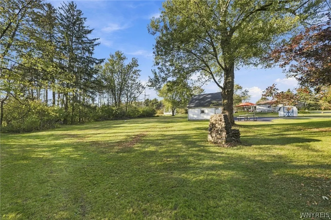 3600 Transit Road, Orchard Park, New York 14127, Orchard Park, New York 14127, 3 Bedroom Bedrooms, 8 Room Rooms,1 BathroomBathrooms,Residential Lease,For Rent,3600 Transit Road, Orchard Park, New York 14127,0,B1724606
