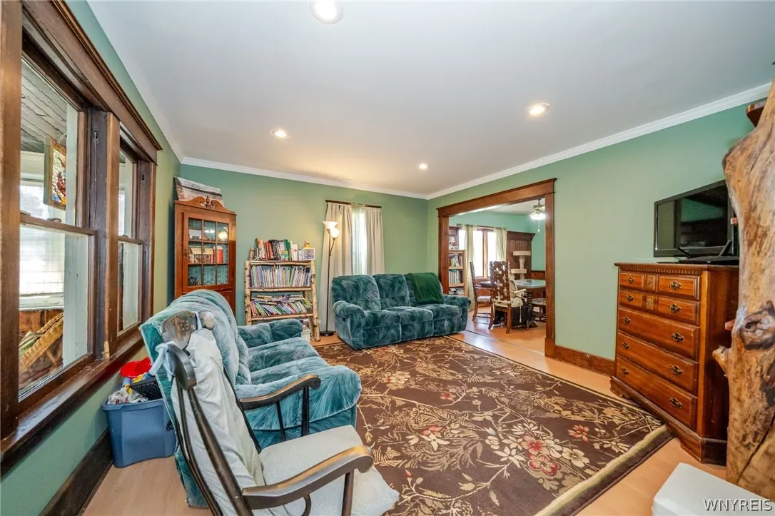 172 Downing Street, Buffalo, New York 14220, Buffalo, New York 14220, 3 Bedroom Bedrooms, 8 Room Rooms,1 BathroomBathrooms,Residential,For Sale,172 Downing Street, Buffalo, New York 14220,0,B1724637