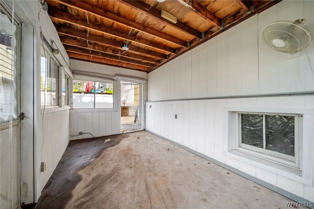 172 Downing Street, Buffalo, New York 14220, Buffalo, New York 14220, 3 Bedroom Bedrooms, 8 Room Rooms,1 BathroomBathrooms,Residential,For Sale,172 Downing Street, Buffalo, New York 14220,0,B1724637