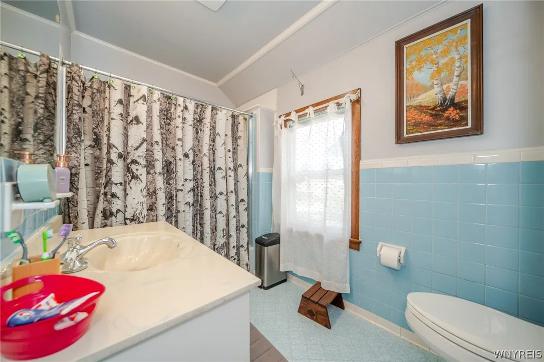 172 Downing Street, Buffalo, New York 14220, Buffalo, New York 14220, 3 Bedroom Bedrooms, 8 Room Rooms,1 BathroomBathrooms,Residential,For Sale,172 Downing Street, Buffalo, New York 14220,0,B1724637