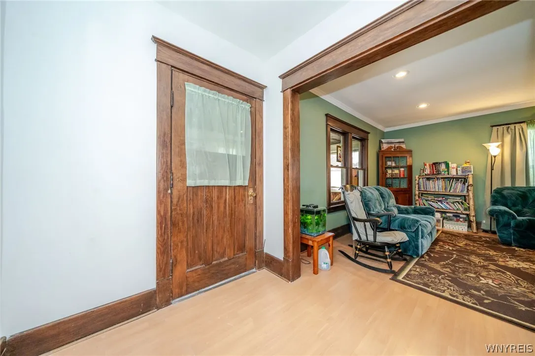 172 Downing Street, Buffalo, New York 14220, Buffalo, New York 14220, 3 Bedroom Bedrooms, 8 Room Rooms,1 BathroomBathrooms,Residential,For Sale,172 Downing Street, Buffalo, New York 14220,0,B1724637