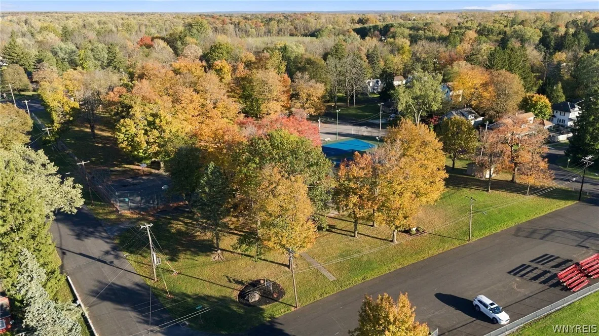 4920 Academy Street, Clarence, New York 14031, Clarence, New York 14031, 3 Bedroom Bedrooms, 6 Room Rooms,1 BathroomBathrooms,Residential,For Sale,4920 Academy Street, Clarence, New York 14031,0,B1724604