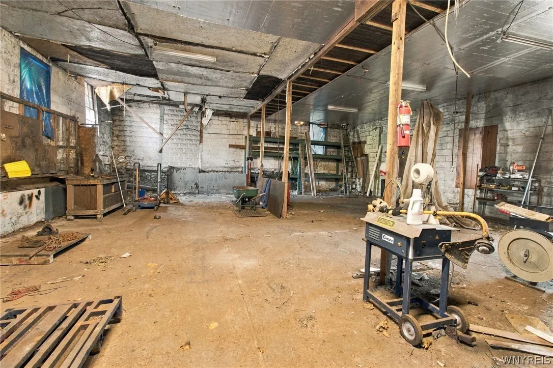 4920 Academy Street, Clarence, New York 14031, Clarence, New York 14031, 3 Bedroom Bedrooms, 6 Room Rooms,1 BathroomBathrooms,Residential,For Sale,4920 Academy Street, Clarence, New York 14031,0,B1724604