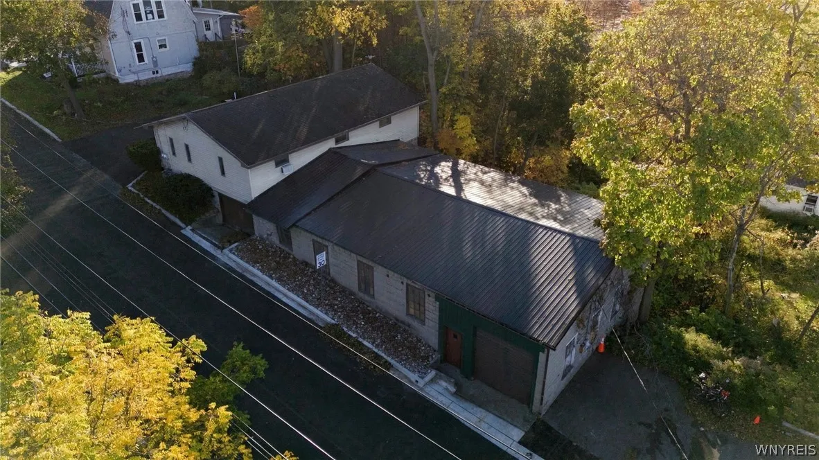 4920 Academy Street, Clarence, New York 14031, Clarence, New York 14031, 3 Bedroom Bedrooms, 6 Room Rooms,1 BathroomBathrooms,Residential,For Sale,4920 Academy Street, Clarence, New York 14031,0,B1724604