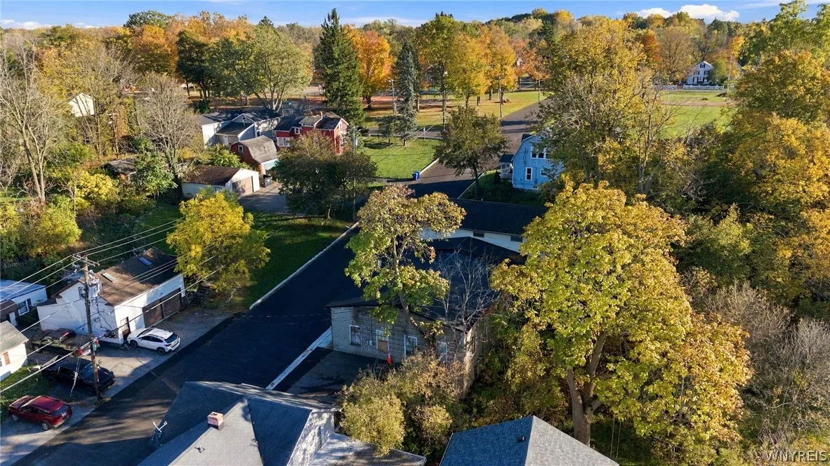 4920 Academy Street, Clarence, New York 14031, Clarence, New York 14031, 3 Bedroom Bedrooms, 6 Room Rooms,1 BathroomBathrooms,Residential,For Sale,4920 Academy Street, Clarence, New York 14031,0,B1724604
