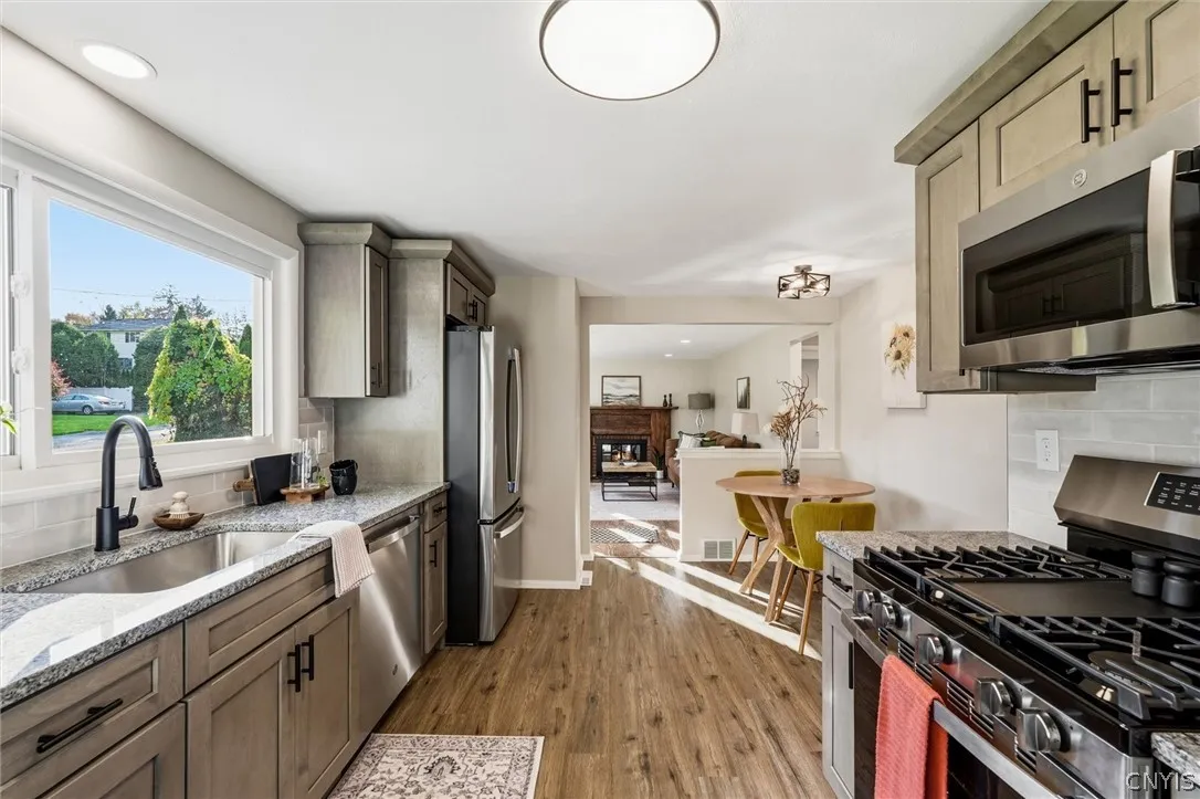 404 Fern Road, Geddes, New York 13219, Geddes, New York 13219, 3 Bedroom Bedrooms, 9 Room Rooms,2 BathroomBathrooms,Residential,For Sale,404 Fern Road, Geddes, New York 13219,0,S1724334