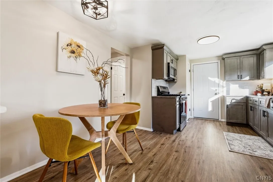 404 Fern Road, Geddes, New York 13219, Geddes, New York 13219, 3 Bedroom Bedrooms, 9 Room Rooms,2 BathroomBathrooms,Residential,For Sale,404 Fern Road, Geddes, New York 13219,0,S1724334