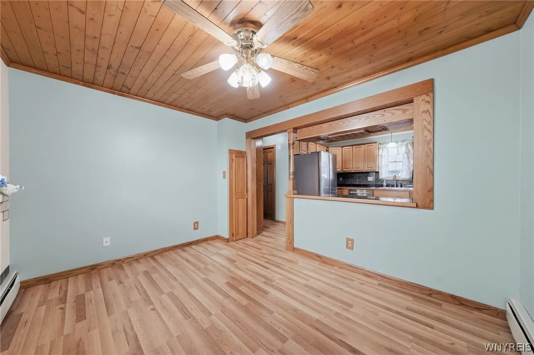 18 Wall Street, Tonawanda, New York 14150, Tonawanda, New York 14150, 3 Bedroom Bedrooms, 9 Room Rooms,2 BathroomBathrooms,Residential,For Sale,18 Wall Street, Tonawanda, New York 14150,0,B1724012