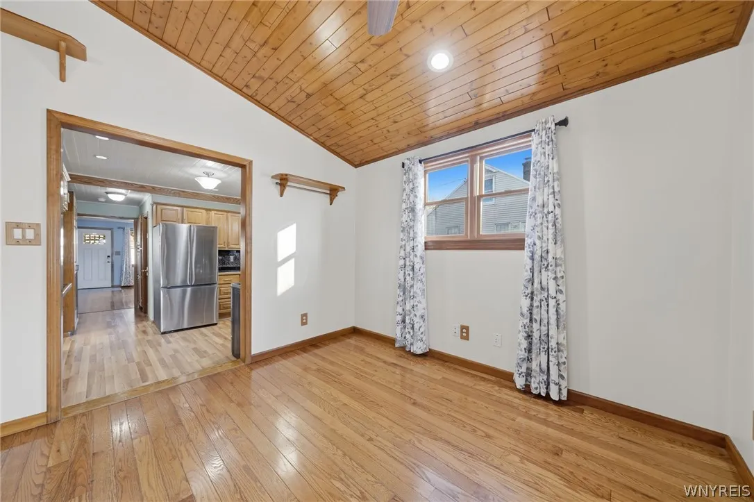 18 Wall Street, Tonawanda, New York 14150, Tonawanda, New York 14150, 3 Bedroom Bedrooms, 9 Room Rooms,2 BathroomBathrooms,Residential,For Sale,18 Wall Street, Tonawanda, New York 14150,0,B1724012