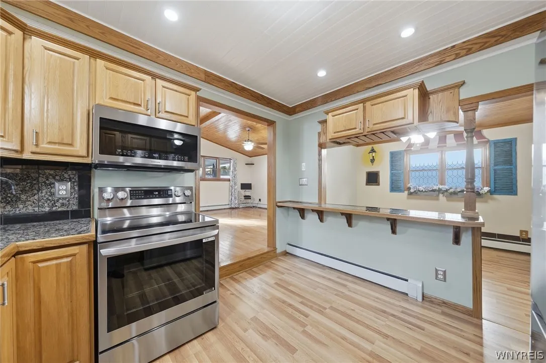 18 Wall Street, Tonawanda, New York 14150, Tonawanda, New York 14150, 3 Bedroom Bedrooms, 9 Room Rooms,2 BathroomBathrooms,Residential,For Sale,18 Wall Street, Tonawanda, New York 14150,0,B1724012