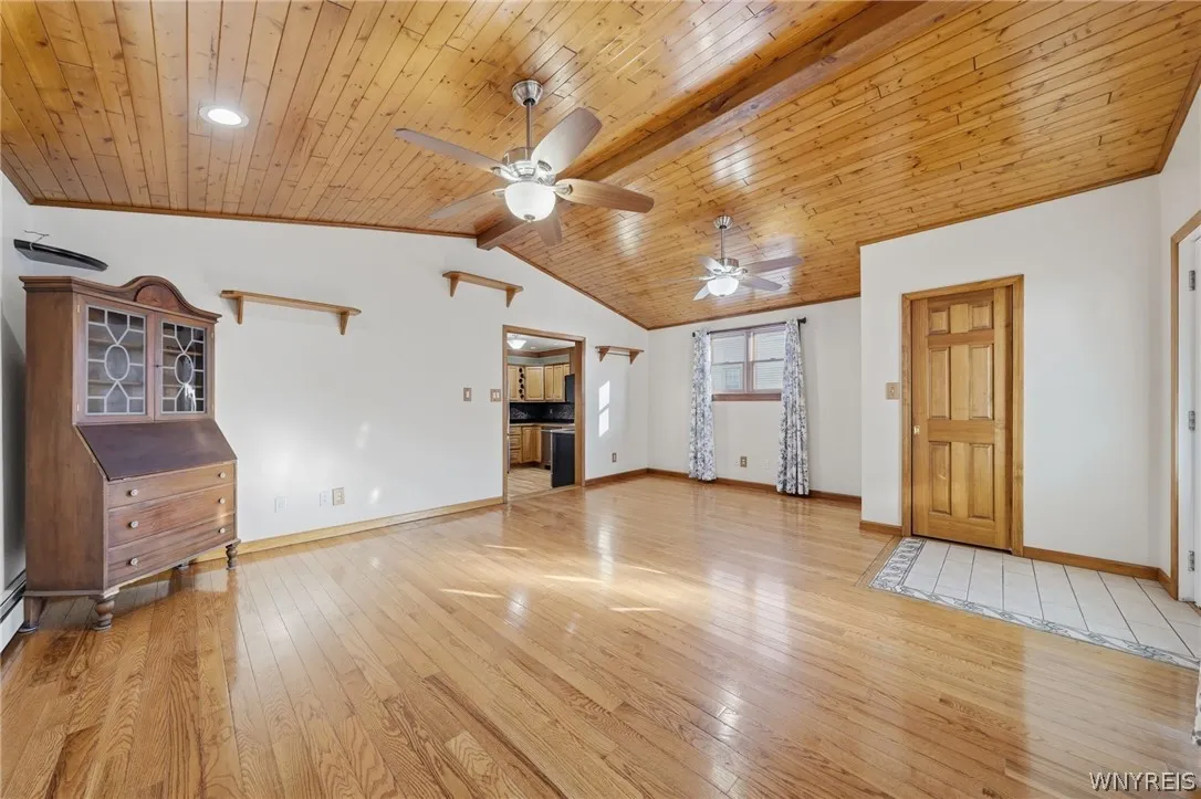 18 Wall Street, Tonawanda, New York 14150, Tonawanda, New York 14150, 3 Bedroom Bedrooms, 9 Room Rooms,2 BathroomBathrooms,Residential,For Sale,18 Wall Street, Tonawanda, New York 14150,0,B1724012