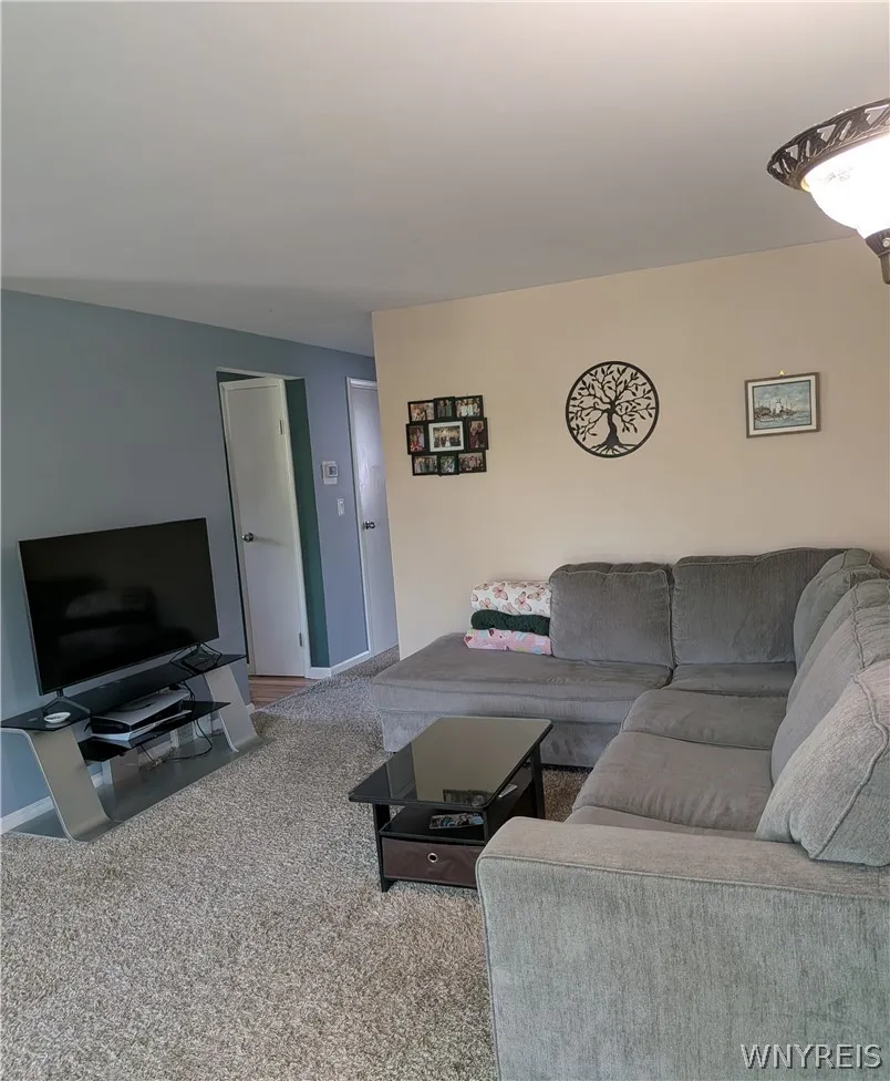 71 Georgian Lane 5, Amherst, New York 14221, Amherst, New York 14221, 2 Bedroom Bedrooms, 5 Room Rooms,2 BathroomBathrooms,Residential,For Sale,71 Georgian Lane 5, Amherst, New York 14221,0,B1724622