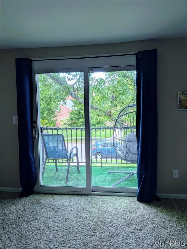 71 Georgian Lane 5, Amherst, New York 14221, Amherst, New York 14221, 2 Bedroom Bedrooms, 5 Room Rooms,2 BathroomBathrooms,Residential,For Sale,71 Georgian Lane 5, Amherst, New York 14221,0,B1724622