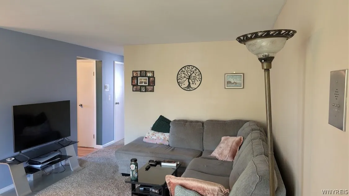 71 Georgian Lane 5, Amherst, New York 14221, Amherst, New York 14221, 2 Bedroom Bedrooms, 5 Room Rooms,2 BathroomBathrooms,Residential,For Sale,71 Georgian Lane 5, Amherst, New York 14221,0,B1724622