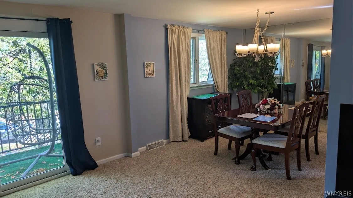 71 Georgian Lane 5, Amherst, New York 14221, Amherst, New York 14221, 2 Bedroom Bedrooms, 5 Room Rooms,2 BathroomBathrooms,Residential,For Sale,71 Georgian Lane 5, Amherst, New York 14221,0,B1724622