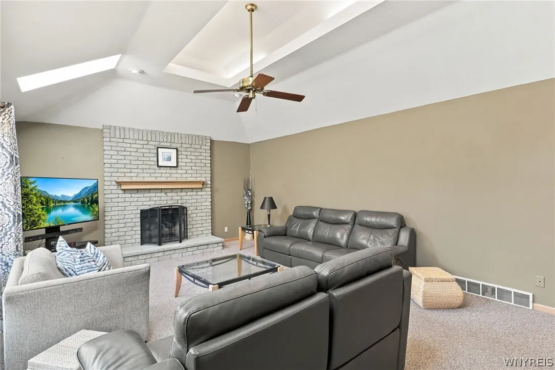 4566 Copperfield Drive, Hamburg, New York 14075, Hamburg, New York 14075, 4 Bedroom Bedrooms, 9 Room Rooms,2 BathroomBathrooms,Residential,For Sale,4566 Copperfield Drive, Hamburg, New York 14075,0,B1724455