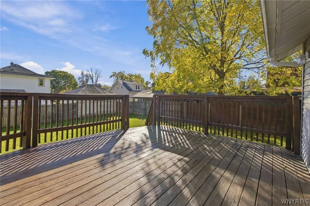 15 x 15 Deck