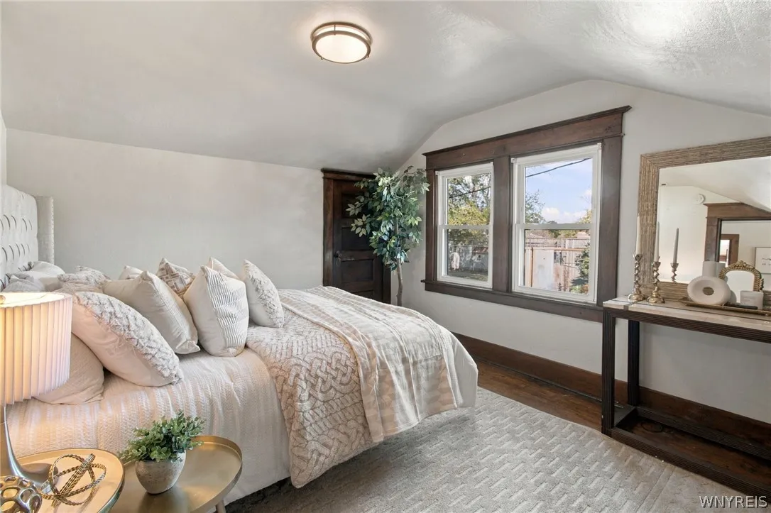 32 Marlowe Avenue, Hamburg, New York 14219, Hamburg, New York 14219, 4 Bedroom Bedrooms, 9 Room Rooms,1 BathroomBathrooms,Residential,For Sale,32 Marlowe Avenue, Hamburg, New York 14219,0,B1724476