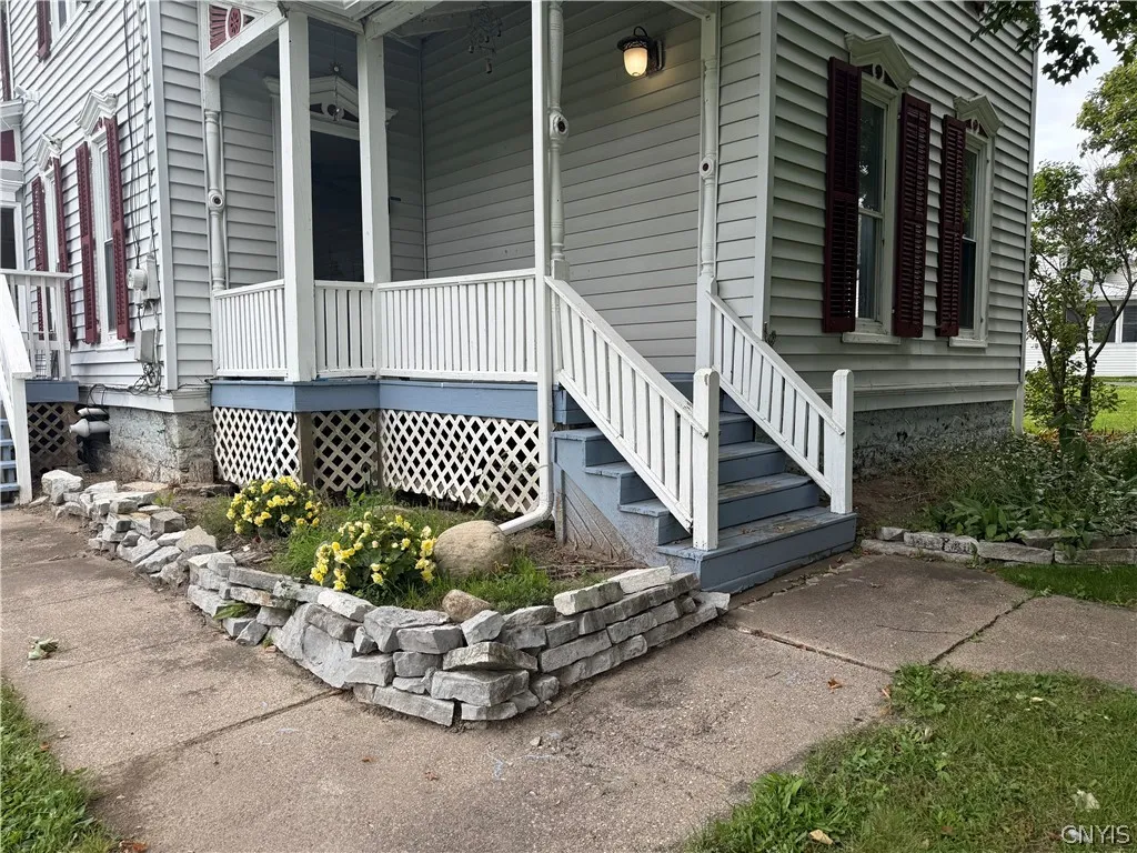 20072 County Route 181, Orleans, New York 13656, Orleans, New York 13656, 5 Bedroom Bedrooms, 10 Room Rooms,2 BathroomBathrooms,Residential Lease,For Rent,20072 County Route 181, Orleans, New York 13656,0,S1724701