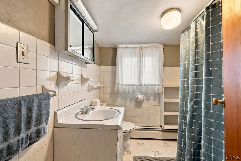 7779 South Hamilton Road, Hamilton, New York 13332, Hamilton, New York 13332, 4 Bedroom Bedrooms, 10 Room Rooms,2 BathroomBathrooms,Residential,For Sale,7779 South Hamilton Road, Hamilton, New York 13332,0,S1724668
