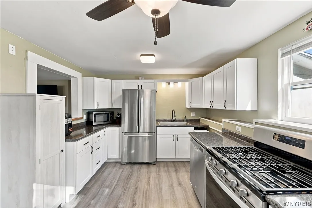2819 Main Street, York, New York 14533, York, New York 14533, 4 Bedroom Bedrooms, ,2 BathroomBathrooms,Residential,For Sale,2819 Main Street, York, New York 14533,0,B1724706