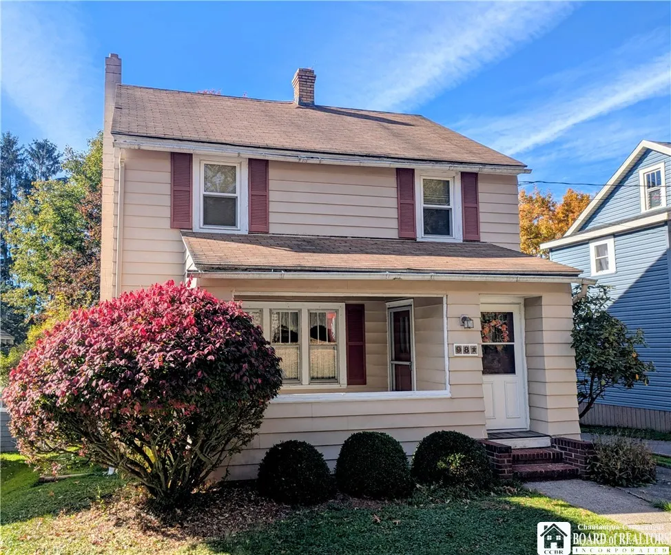 98 Elm Street, Jamestown, New York 14701, Jamestown, New York 14701, 3 Bedroom Bedrooms, 7 Room Rooms,1 BathroomBathrooms,Residential,For Sale,98 Elm Street, Jamestown, New York 14701,0,R1724538