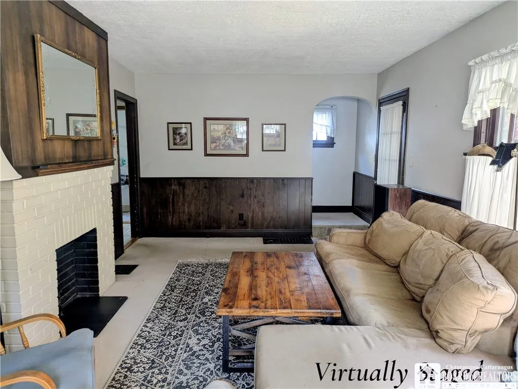 98 Elm Street, Jamestown, New York 14701, Jamestown, New York 14701, 3 Bedroom Bedrooms, 7 Room Rooms,1 BathroomBathrooms,Residential,For Sale,98 Elm Street, Jamestown, New York 14701,0,R1724538