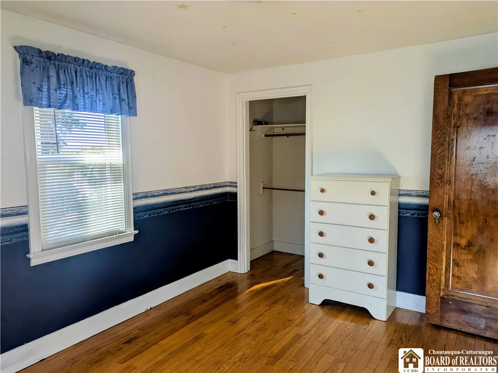 98 Elm Street, Jamestown, New York 14701, Jamestown, New York 14701, 3 Bedroom Bedrooms, 7 Room Rooms,1 BathroomBathrooms,Residential,For Sale,98 Elm Street, Jamestown, New York 14701,0,R1724538