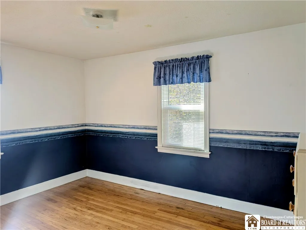 98 Elm Street, Jamestown, New York 14701, Jamestown, New York 14701, 3 Bedroom Bedrooms, 7 Room Rooms,1 BathroomBathrooms,Residential,For Sale,98 Elm Street, Jamestown, New York 14701,0,R1724538
