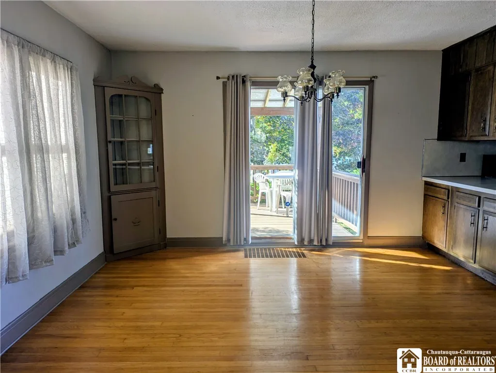 98 Elm Street, Jamestown, New York 14701, Jamestown, New York 14701, 3 Bedroom Bedrooms, 7 Room Rooms,1 BathroomBathrooms,Residential,For Sale,98 Elm Street, Jamestown, New York 14701,0,R1724538