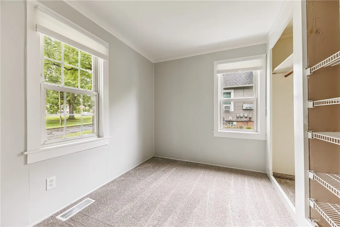 134 Clark Street, Canandaigua City, New York 14424, Canandaigua City, New York 14424, 2 Bedroom Bedrooms, 5 Room Rooms,1 BathroomBathrooms,Residential,For Sale,134 Clark Street, Canandaigua City, New York 14424,0,R1724399