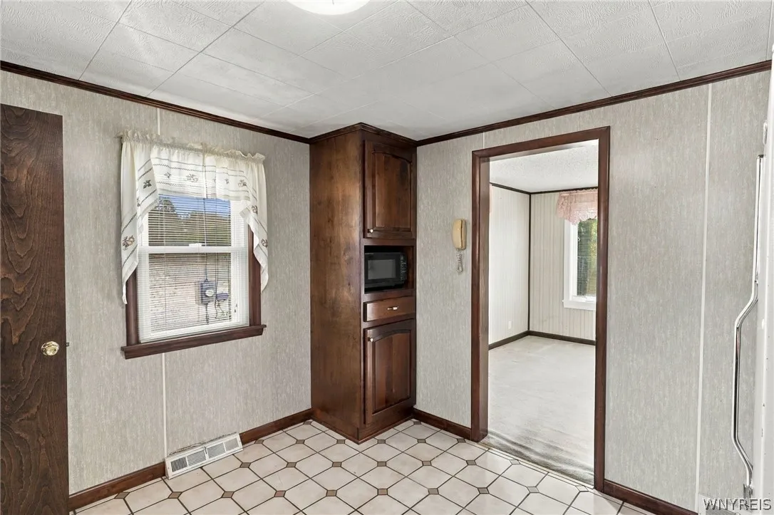 51 Orchard Avenue, Hamburg, New York 14219, Hamburg, New York 14219, 3 Bedroom Bedrooms, 6 Room Rooms,1 BathroomBathrooms,Residential,For Sale,51 Orchard Avenue, Hamburg, New York 14219,0,B1724458
