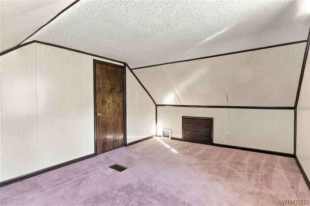 51 Orchard Avenue, Hamburg, New York 14219, Hamburg, New York 14219, 3 Bedroom Bedrooms, 6 Room Rooms,1 BathroomBathrooms,Residential,For Sale,51 Orchard Avenue, Hamburg, New York 14219,0,B1724458