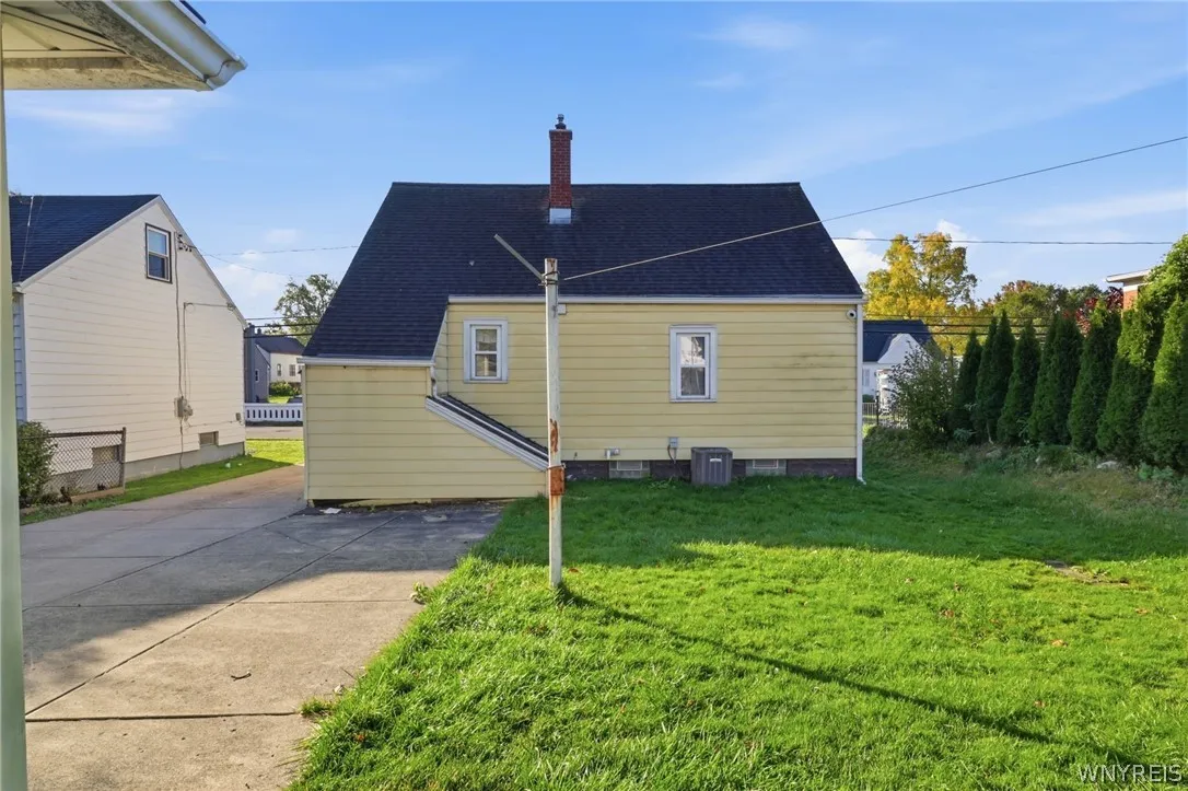 51 Orchard Avenue, Hamburg, New York 14219, Hamburg, New York 14219, 3 Bedroom Bedrooms, 6 Room Rooms,1 BathroomBathrooms,Residential,For Sale,51 Orchard Avenue, Hamburg, New York 14219,0,B1724458