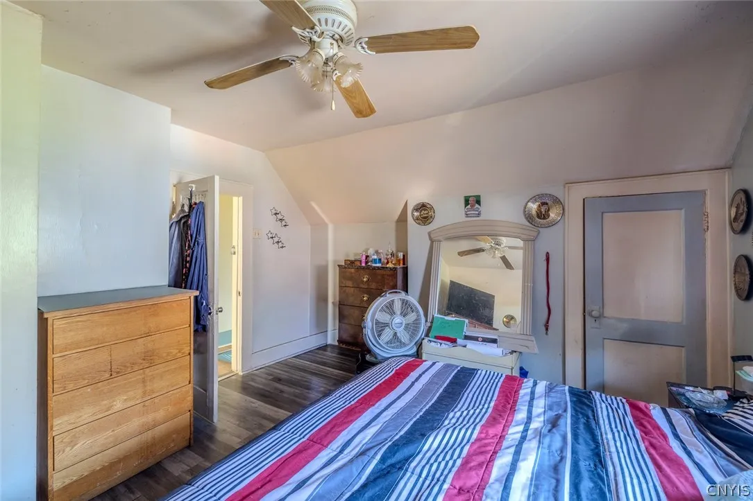 130 Reed Ave Avenue, Syracuse, New York 13207, Syracuse, New York 13207, 2 Bedroom Bedrooms, 5 Room Rooms,1 BathroomBathrooms,Residential,For Sale,130 Reed Ave Avenue, Syracuse, New York 13207,0,S1724625
