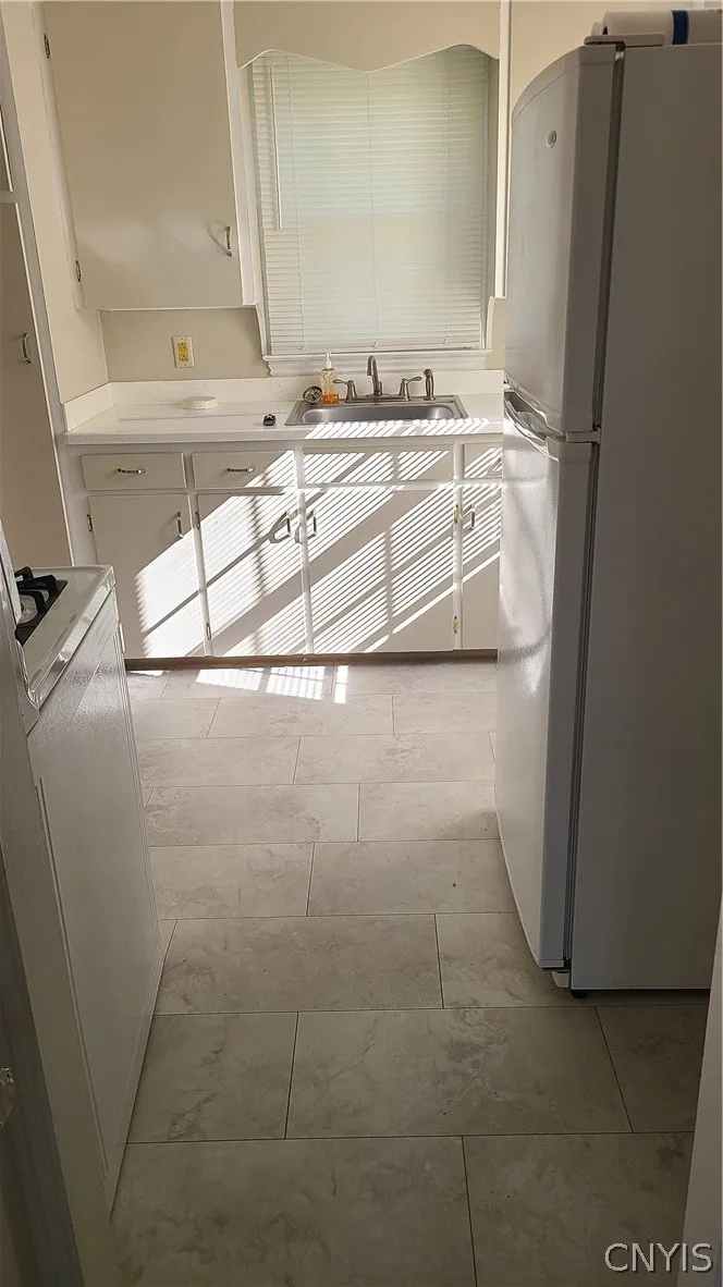 127 Crystal Drive, Clay, New York 13212, Clay, New York 13212, 3 Bedroom Bedrooms, 6 Room Rooms,1 BathroomBathrooms,Residential Lease,For Rent,127 Crystal Drive, Clay, New York 13212,0,S1724561