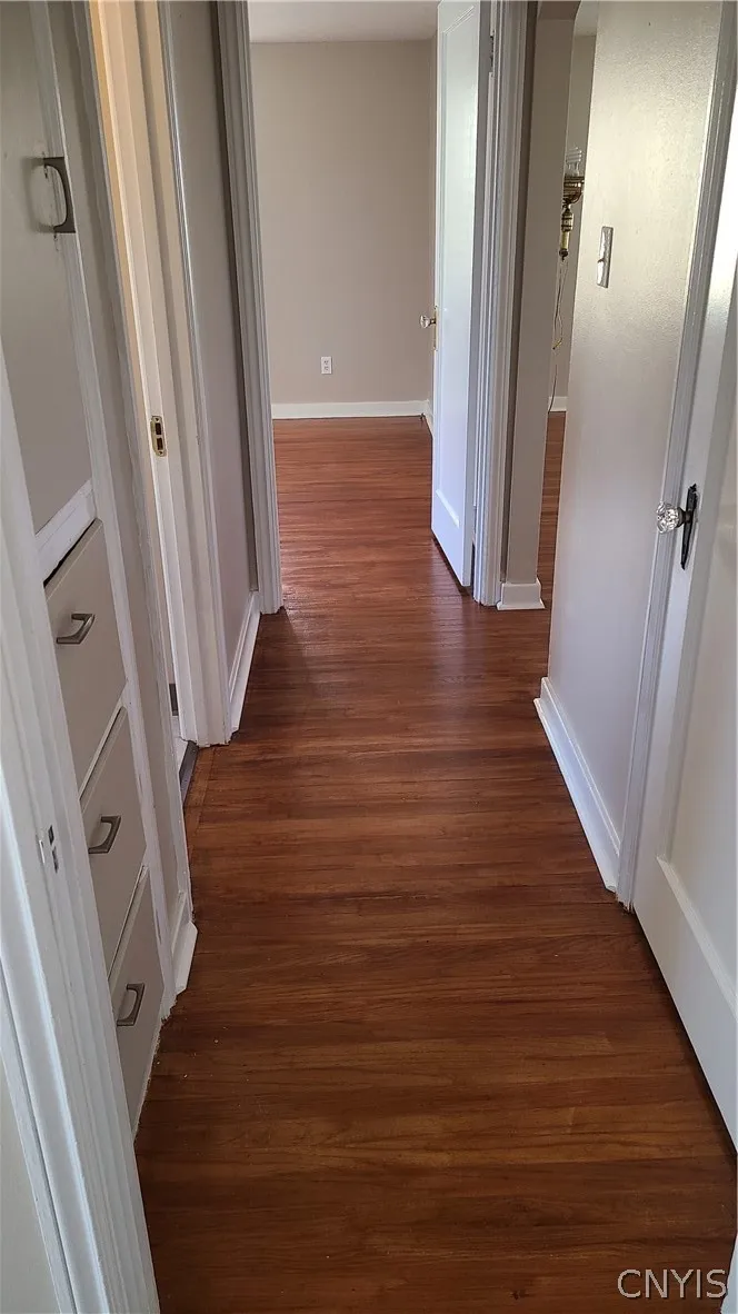 127 Crystal Drive, Clay, New York 13212, Clay, New York 13212, 3 Bedroom Bedrooms, 6 Room Rooms,1 BathroomBathrooms,Residential Lease,For Rent,127 Crystal Drive, Clay, New York 13212,0,S1724561