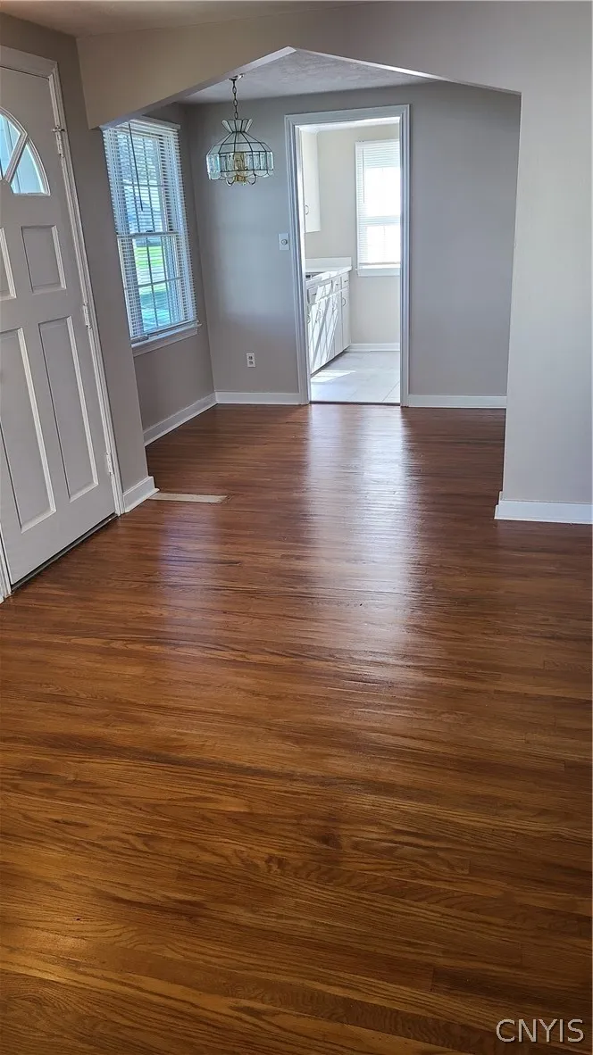 127 Crystal Drive, Clay, New York 13212, Clay, New York 13212, 3 Bedroom Bedrooms, 6 Room Rooms,1 BathroomBathrooms,Residential Lease,For Rent,127 Crystal Drive, Clay, New York 13212,0,S1724561