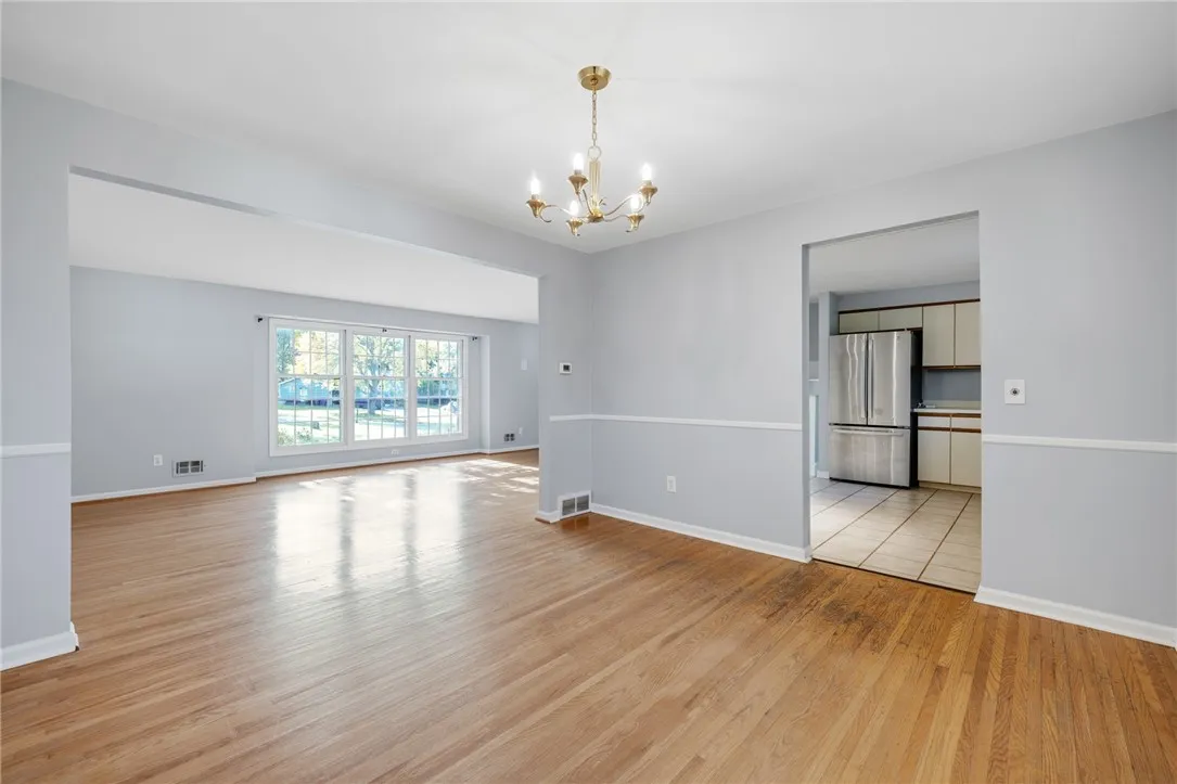 28 Candlewood Drive, Pittsford, New York 14534, Pittsford, New York 14534, 4 Bedroom Bedrooms, 9 Room Rooms,2 BathroomBathrooms,Residential,For Sale,28 Candlewood Drive, Pittsford, New York 14534,0,R1724534