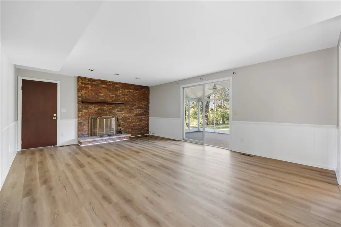 28 Candlewood Drive, Pittsford, New York 14534, Pittsford, New York 14534, 4 Bedroom Bedrooms, 9 Room Rooms,2 BathroomBathrooms,Residential,For Sale,28 Candlewood Drive, Pittsford, New York 14534,0,R1724534