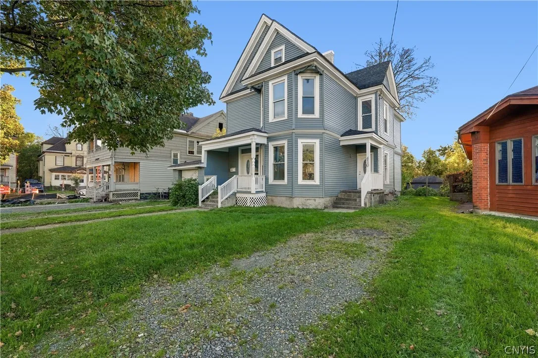 410 Garfield Avenue, Syracuse, New York 13205, Syracuse, New York 13205, 4 Bedroom Bedrooms, 9 Room Rooms,2 BathroomBathrooms,Residential,For Sale,410 Garfield Avenue, Syracuse, New York 13205,0,S1724714