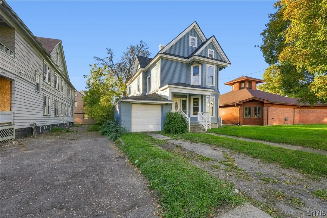 410 Garfield Avenue, Syracuse, New York 13205, Syracuse, New York 13205, 4 Bedroom Bedrooms, 9 Room Rooms,2 BathroomBathrooms,Residential,For Sale,410 Garfield Avenue, Syracuse, New York 13205,0,S1724714