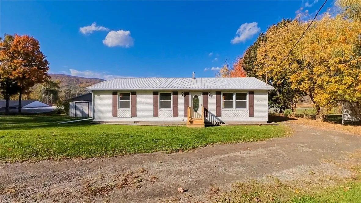 8011 Back Valley Road, Urbana, New York 14840, Urbana, New York 14840, 3 Bedroom Bedrooms, 6 Room Rooms,1 BathroomBathrooms,Residential,For Sale,8011 Back Valley Road, Urbana, New York 14840,0,R1722525