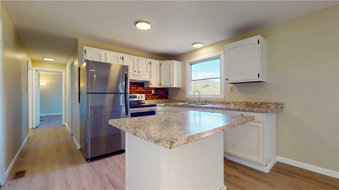 8011 Back Valley Road, Urbana, New York 14840, Urbana, New York 14840, 3 Bedroom Bedrooms, 6 Room Rooms,1 BathroomBathrooms,Residential,For Sale,8011 Back Valley Road, Urbana, New York 14840,0,R1722525