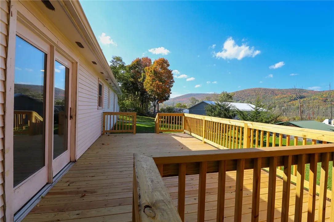 8011 Back Valley Road, Urbana, New York 14840, Urbana, New York 14840, 3 Bedroom Bedrooms, 6 Room Rooms,1 BathroomBathrooms,Residential,For Sale,8011 Back Valley Road, Urbana, New York 14840,0,R1722525