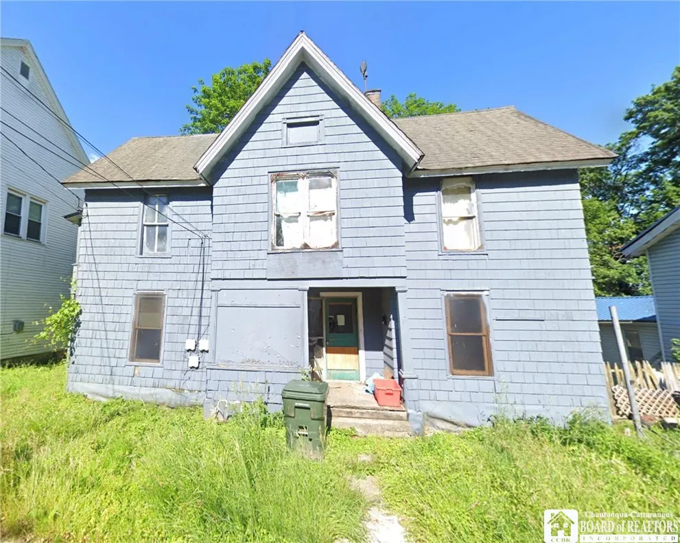 9 Eagle Street, Jamestown, New York 14701, Jamestown, New York 14701, 4 Bedroom Bedrooms, ,2 BathroomBathrooms,Residential,For Sale,9 Eagle Street, Jamestown, New York 14701,0,R1724503