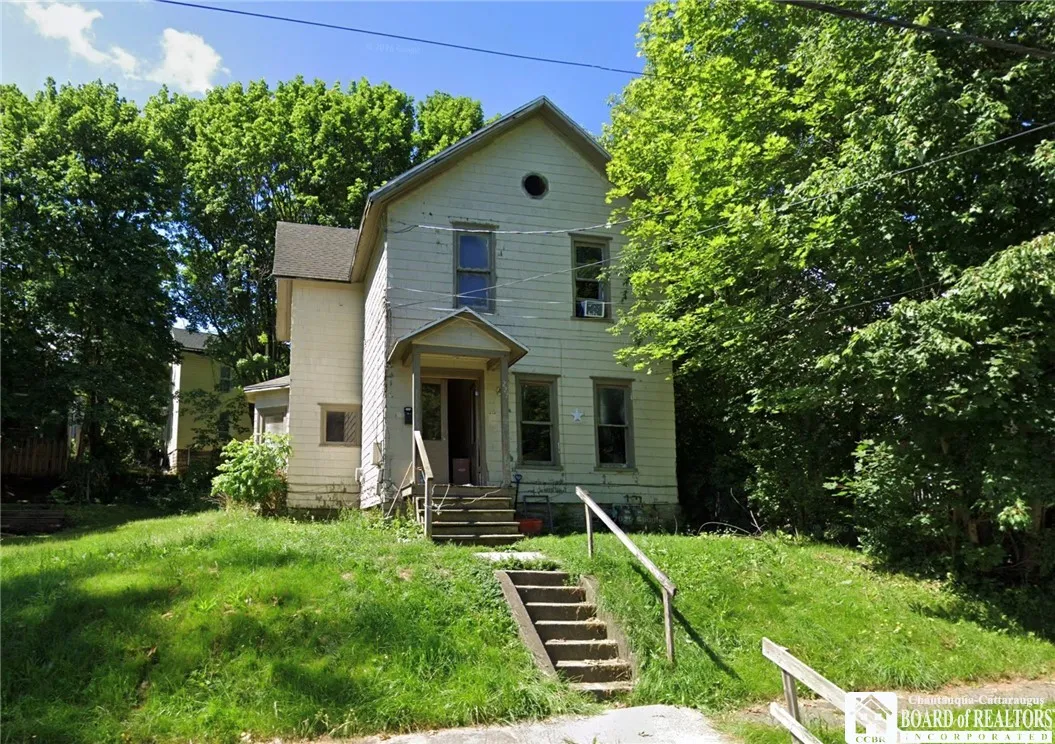 227 Mckinley Avenue, Jamestown, New York 14701, Jamestown, New York 14701, 4 Bedroom Bedrooms, ,2 BathroomBathrooms,Residential,For Sale,227 Mckinley Avenue, Jamestown, New York 14701,0,R1724467