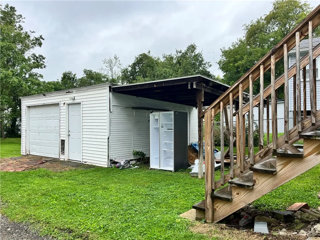 114 East Green Street, Olean, New York 14760, Olean, New York 14760, 2 Bedroom Bedrooms, ,2 BathroomBathrooms,Residential,For Sale,114 East Green Street, Olean, New York 14760,0,R1724209